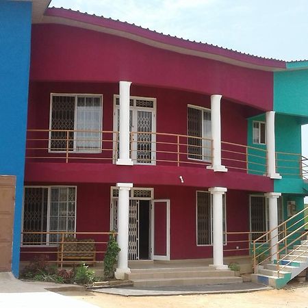 The Accra Backpackers Hostel מראה חיצוני תמונה