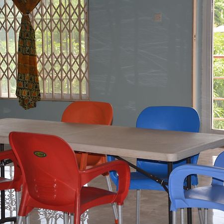 The Accra Backpackers Hostel מראה חיצוני תמונה