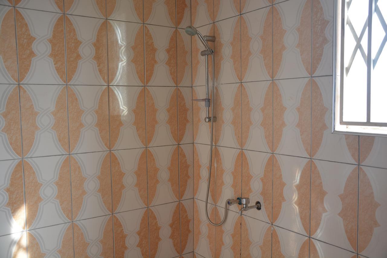 The Accra Backpackers Hostel מראה חיצוני תמונה
